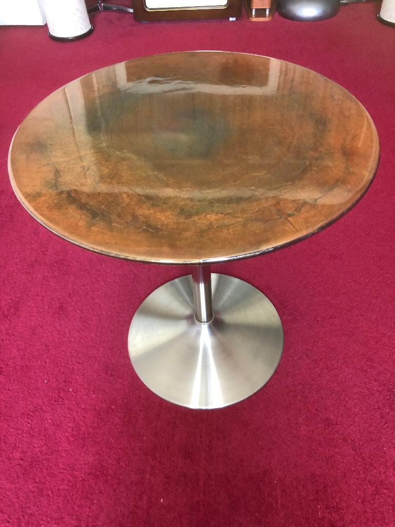 Space age bijzettafel rond 50 hoog 54, glas en metaal, Minder dan 55 cm, Gebruikt, Rond, Glas
