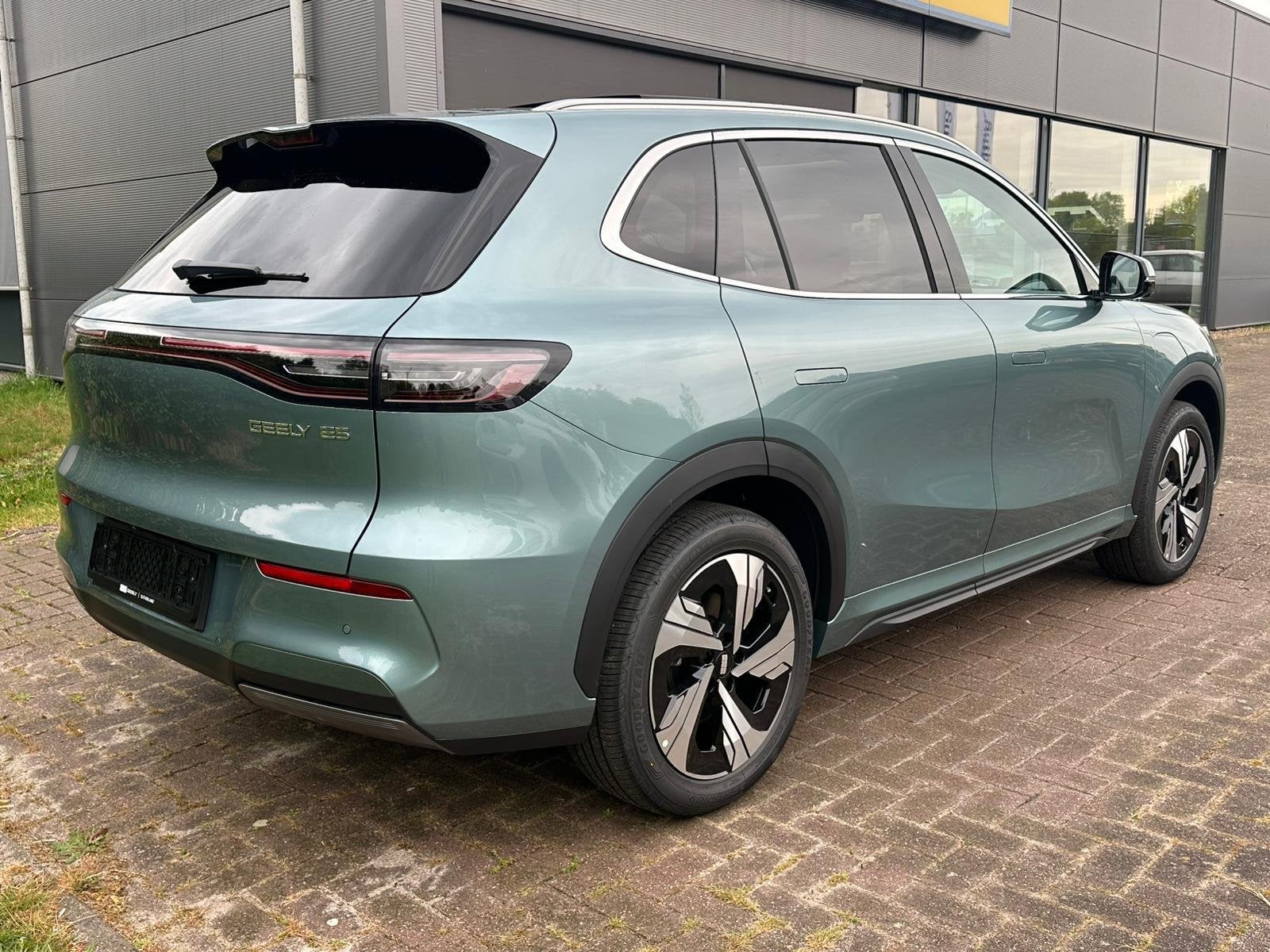 Geely E5 Max+ 68 kWh 218 PK | Panoramadak | Memoryseats | Fl, Auto's, E5, 750 kg, 1790 kg, Nieuw