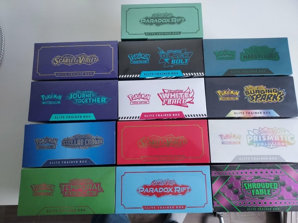 Pokemon Sealed Collection,13x ETB's en 7x booster bundle 151, Hobby en Vrije tijd, Verzamelkaartspellen | Pokémon, Ophalen of Verzenden