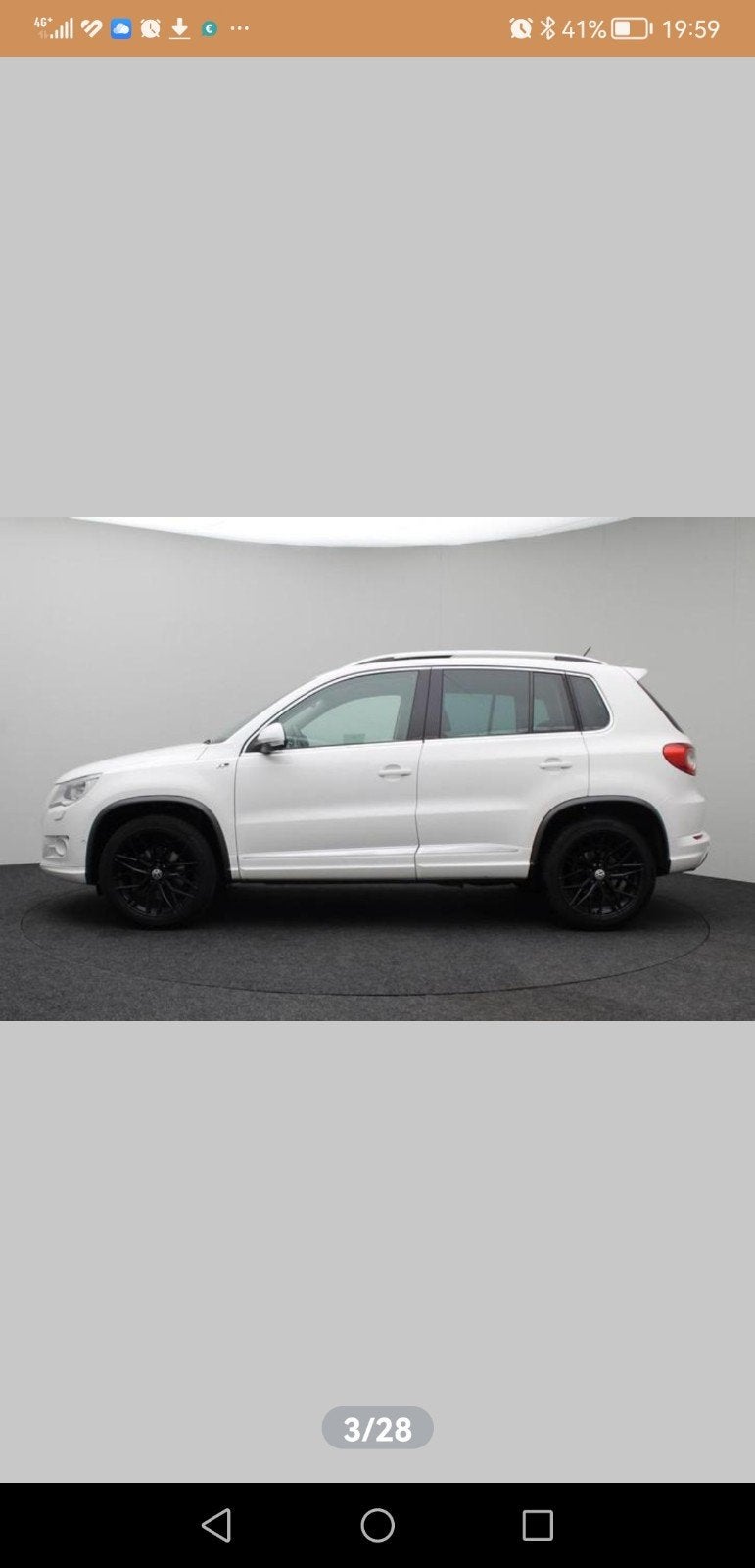 Volkswagen Tiguan 1.4 TSI 110KW 2010 Wit, Auto's, Voorwielaandrijving, 15 km/l, 1800 kg, 4 cilinders