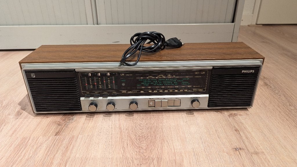 Vintage Philips radio D2902, Audio, Tv en Foto, Radio's, Ophalen of Verzenden, Radio