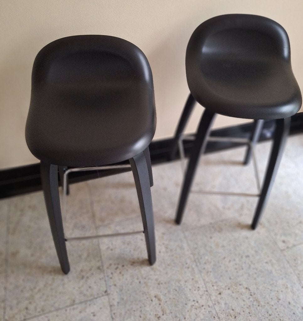 Set van 2 zwarte Gispen barkrukken, Ophalen, Gebruikt, Met voetsteun, 90 cm of meer