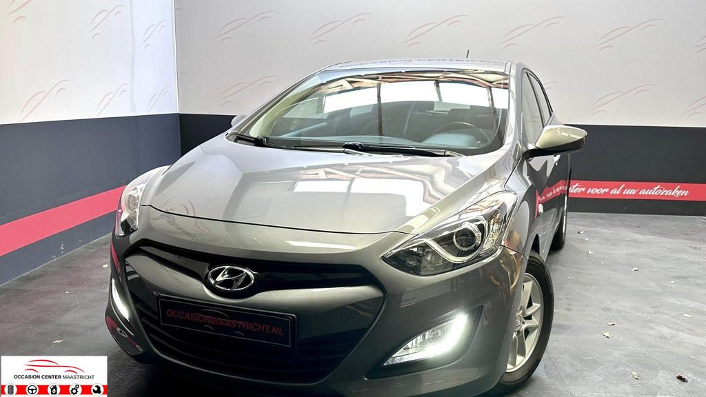 Hyundai i30 1.4 i-Drive, Voorwielaandrijving, Stof, Gebruikt, 4 cilinders