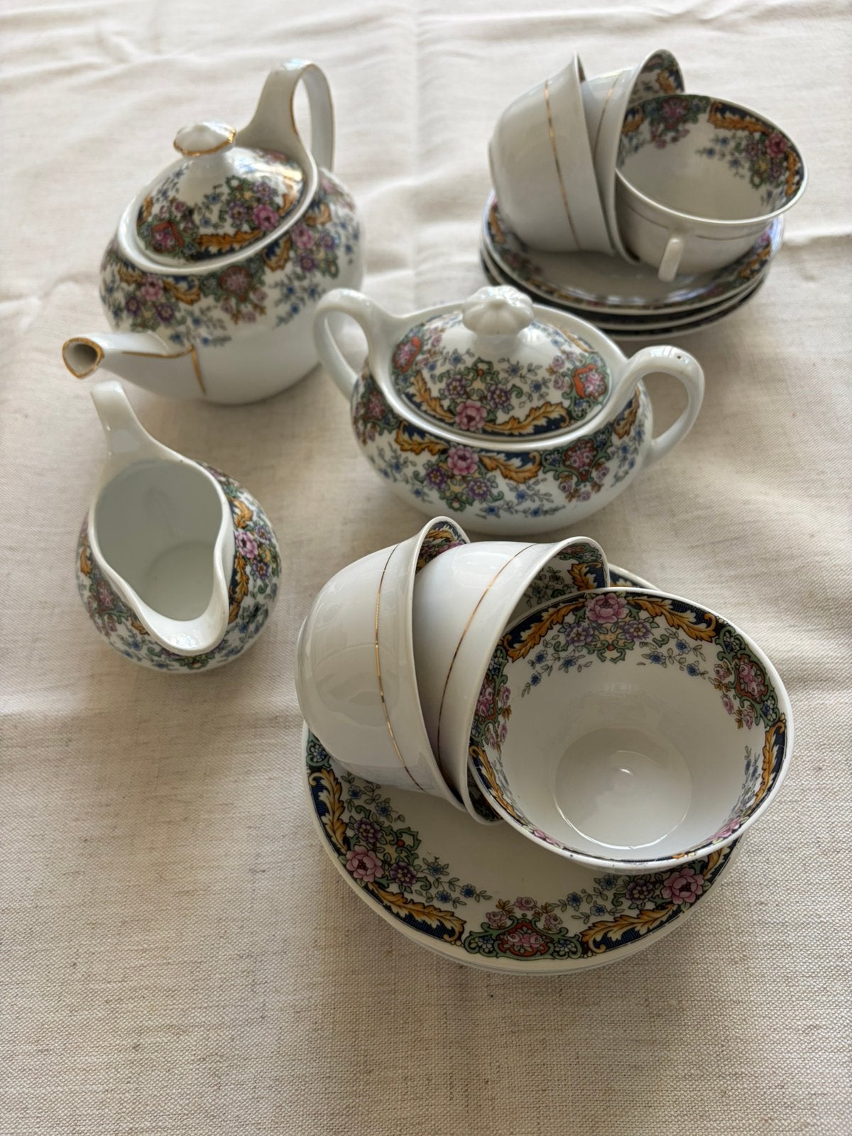 Theeservies Engelse stijl, Antiek en Kunst, Ophalen