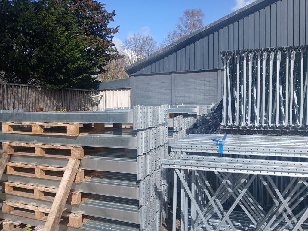 Dexion gebruikte verzinkte palletstelling., Ophalen