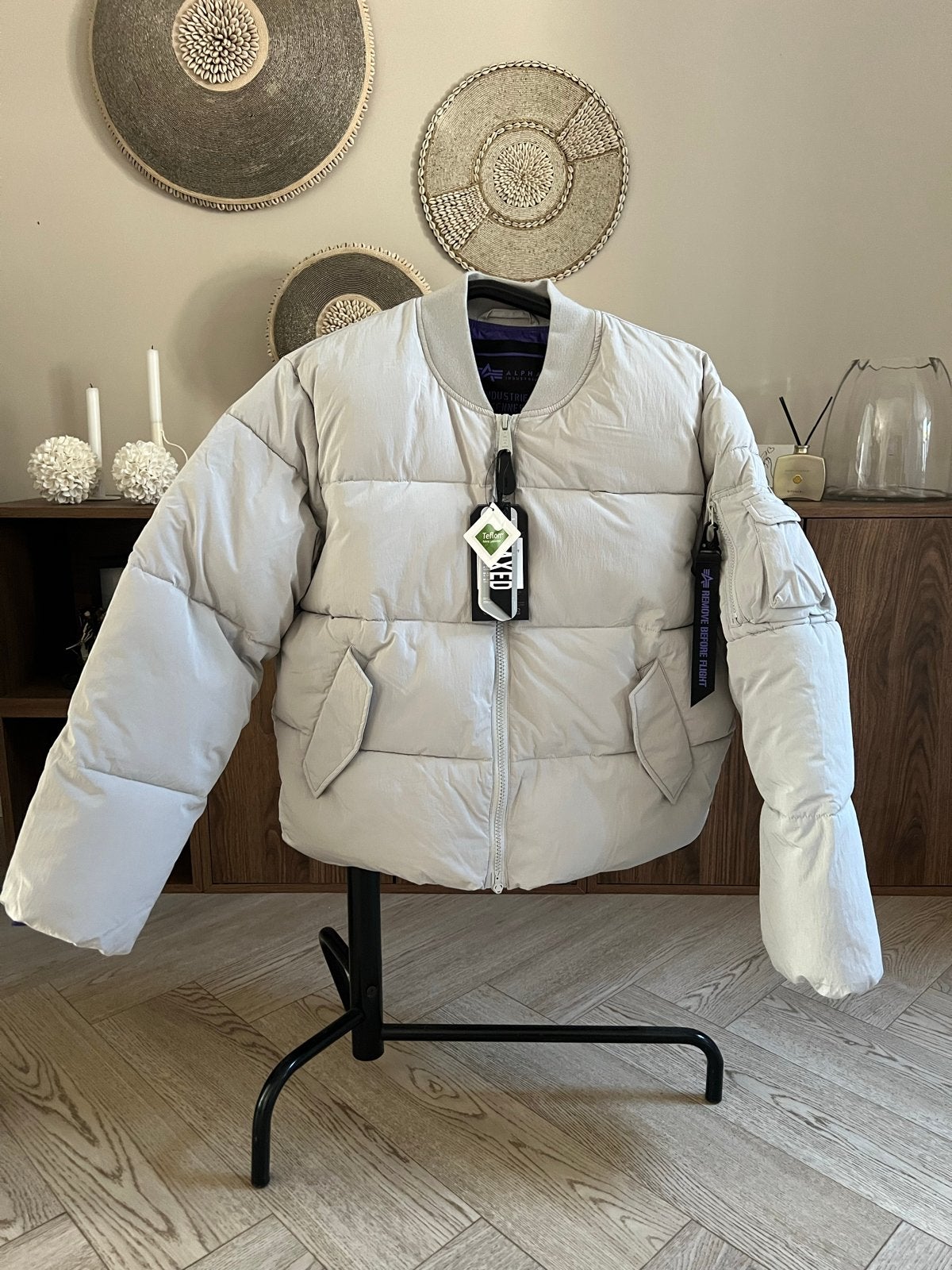 Alpha Industries MA-1 Puffer UV Jas - Pastel Grijs Maat M, Ophalen of Verzenden, Nieuw, Grijs