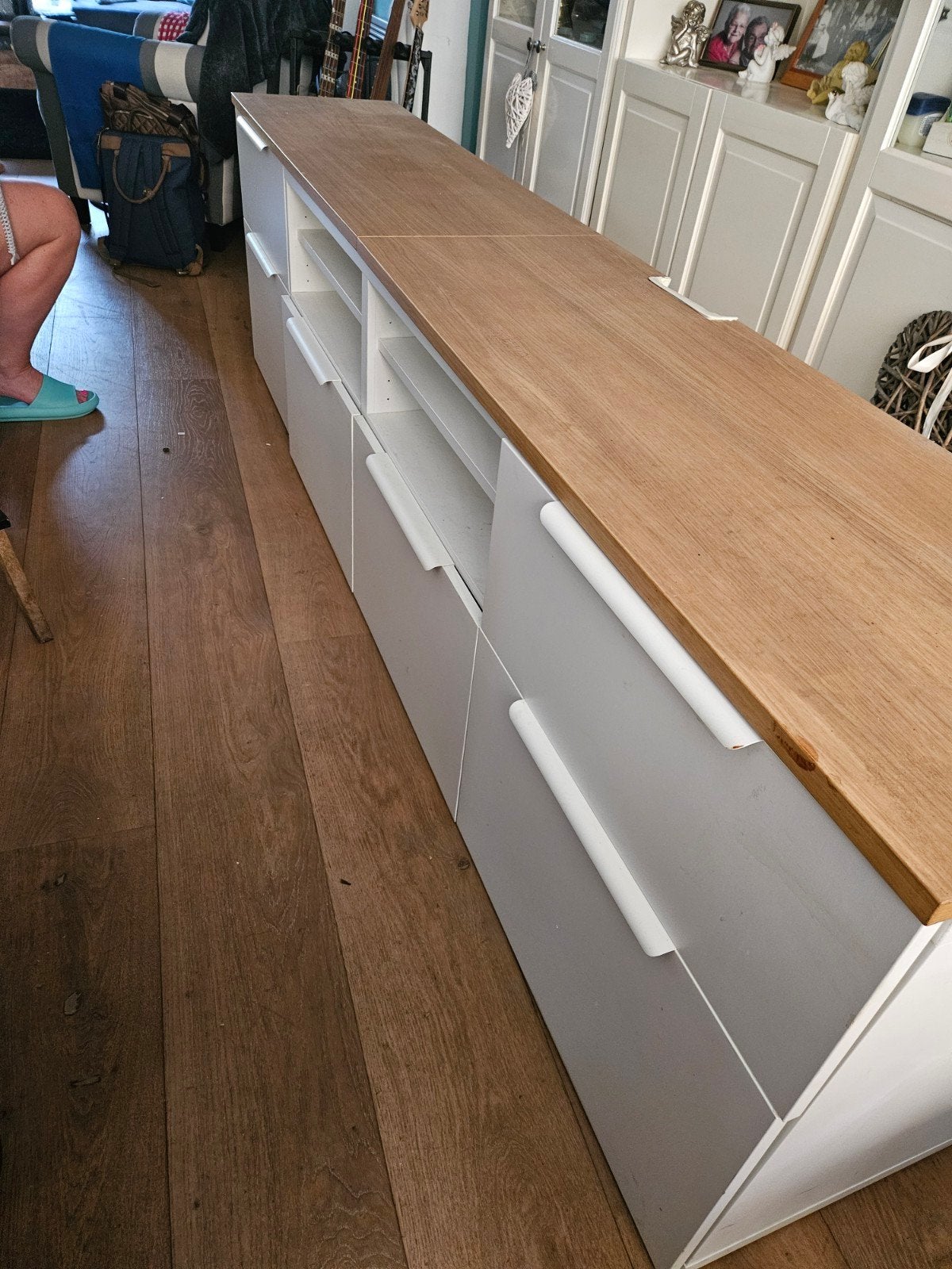 Ikea Besta tv kast, Huis en Inrichting, Kasten | Televisiemeubels, Ophalen of Verzenden, 25 tot 50 cm, 200 cm of meer, Minder dan 100 cm