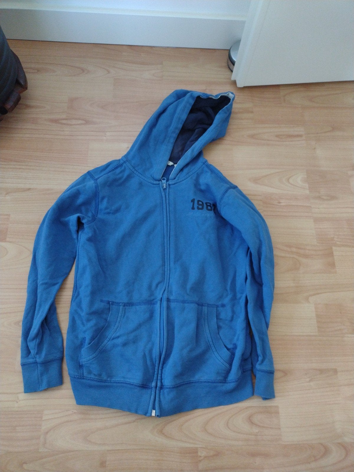 Blauwe WE hoodie maat 146/152, Ophalen, Gebruikt, Jongen, Trui of Vest