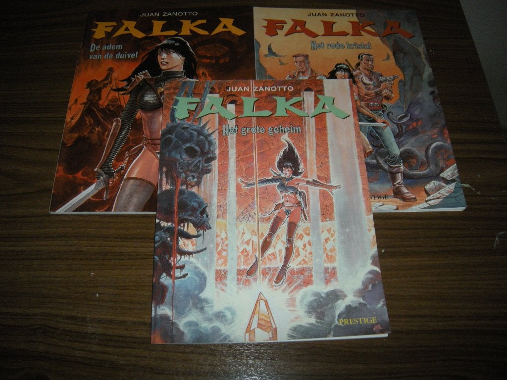 Falka 3 delen SC, Boeken, Complete serie of reeks, Ophalen of Verzenden, Zo goed als nieuw