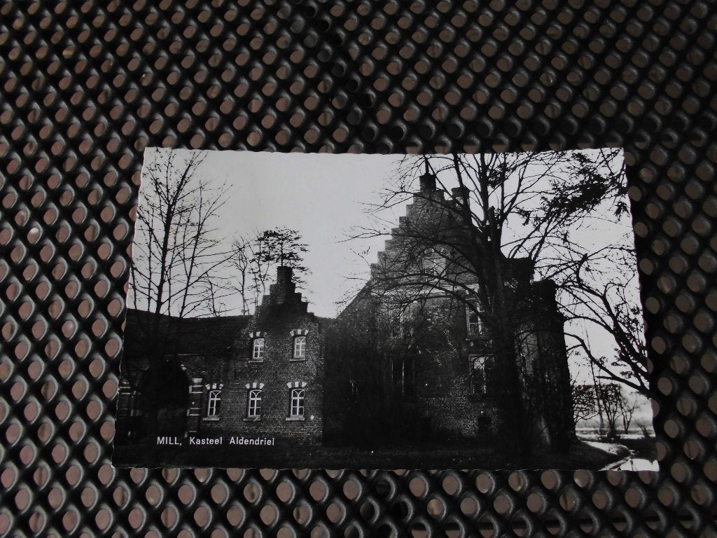 ansichtkaart  Mill., Ophalen of Verzenden, 1960 tot 1980, Gelopen, Noord-Brabant