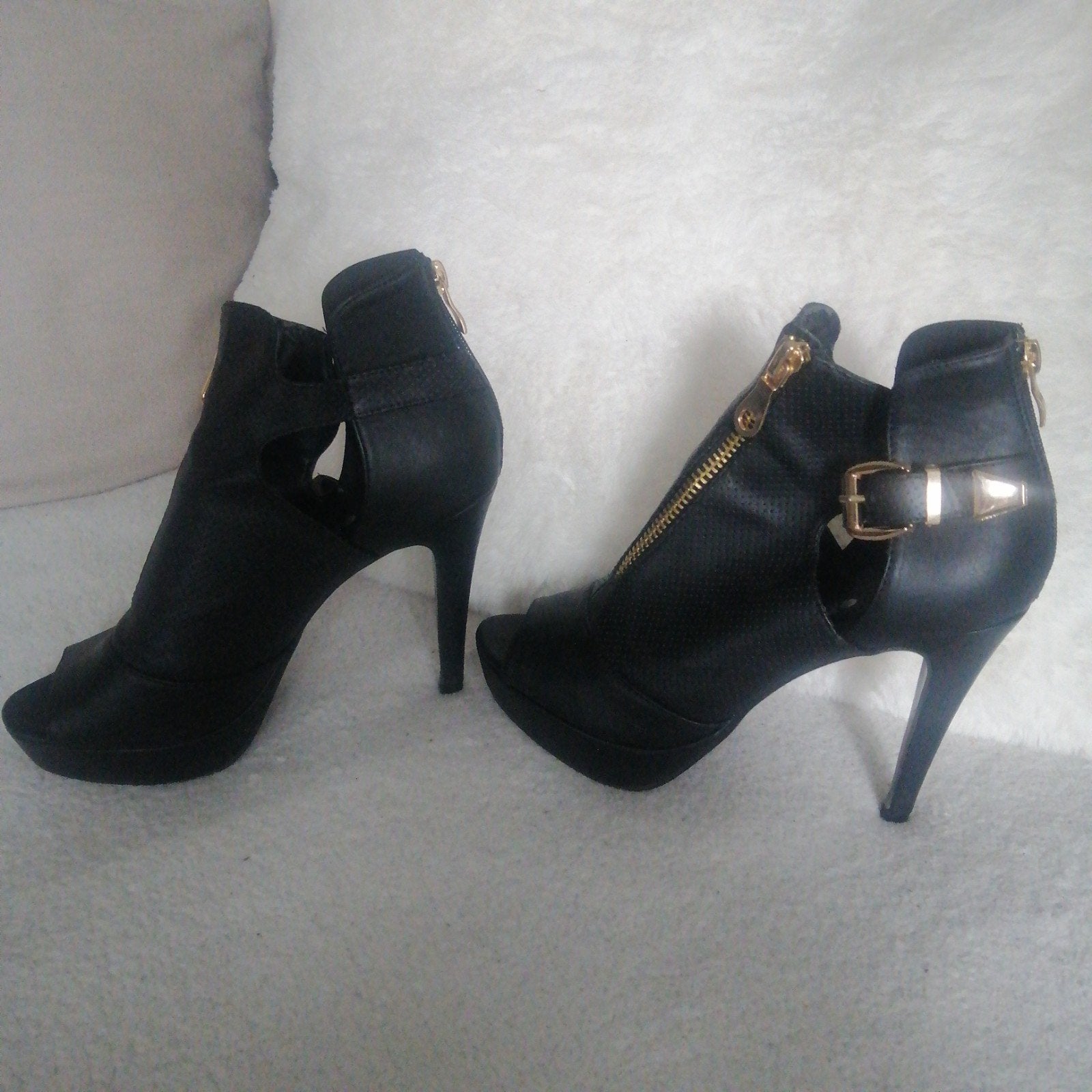 Zwarte Peep-toe Enkellaarsjes echt leer met Gouden Ritsen, Zwart, Nieuw, Ophalen of Verzenden, Top or