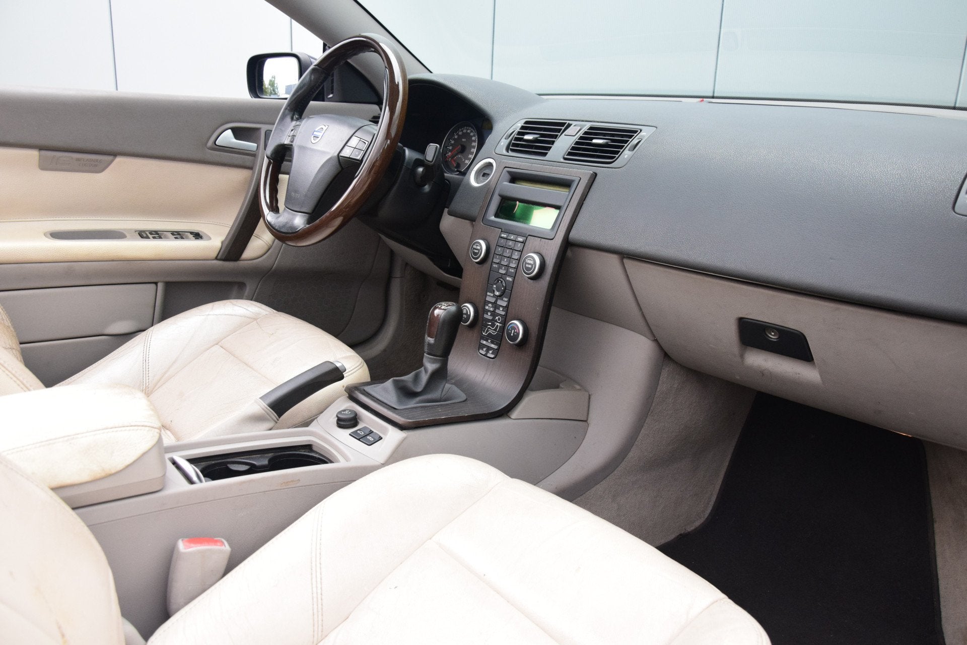 Volvo C70 Convertible 2.4i Summum (bj 2006), Auto's, Voorwielaandrijving, C70, Gebruikt, Zwart