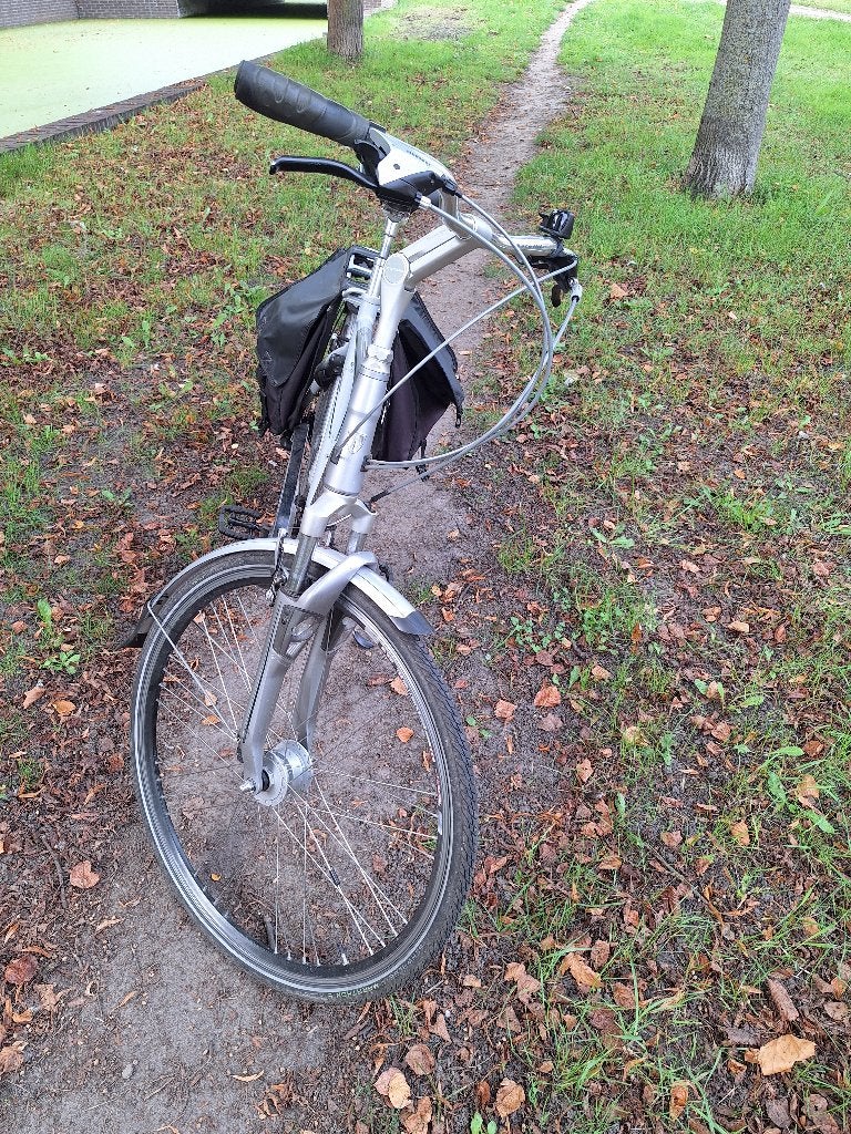 Trek 300 Hybride Fiets / Zilver / Heren (Nieuwe onderdelen), Gebruikt, Velgrem, Versnellingen, 53 tot 57 cm