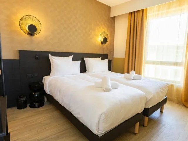 Te koop 2 hotel overnachtingen nabij Parijs 1 & 2 augustus, Twee personen, 1 overnachting