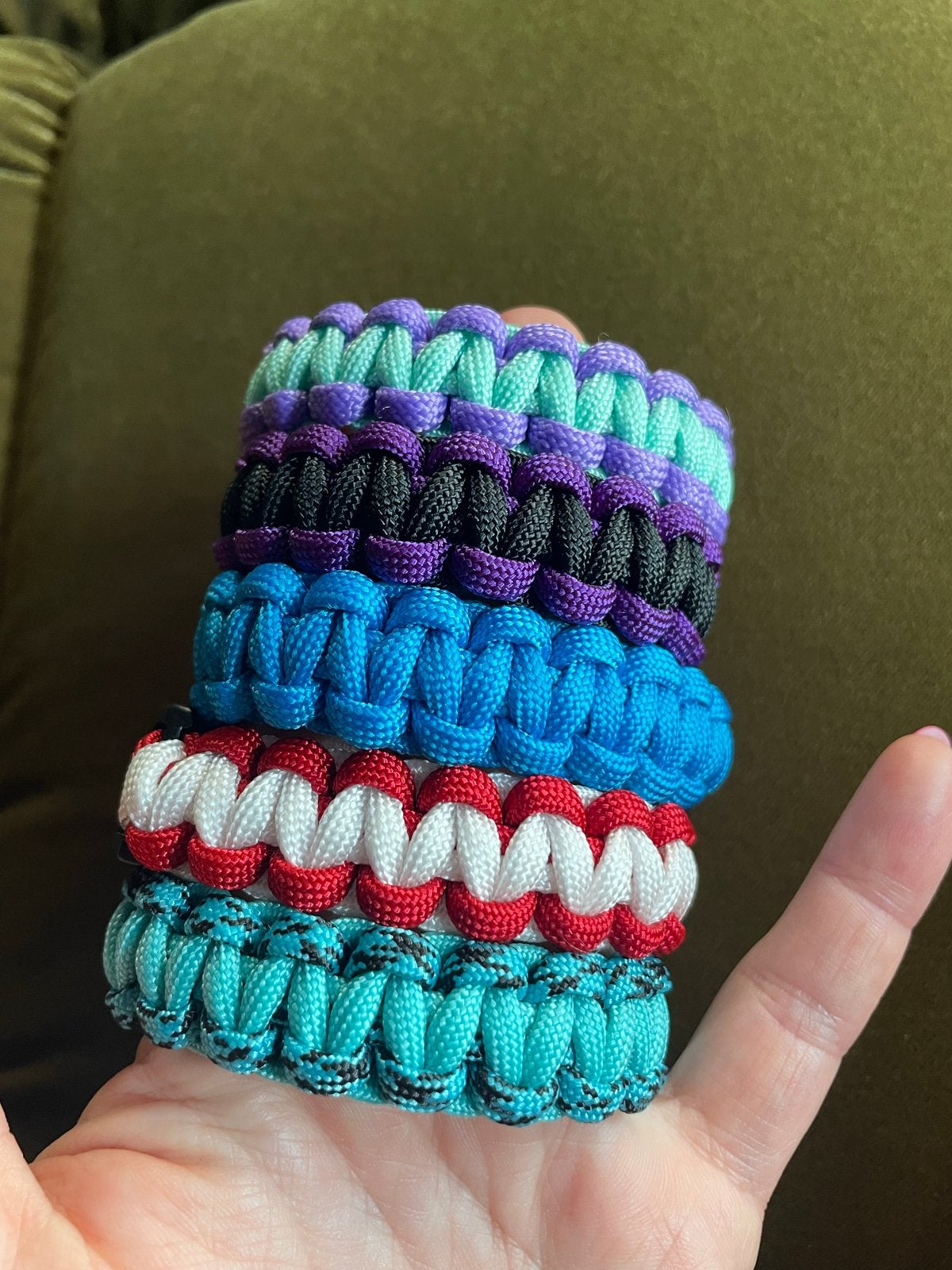Set van 5 Paracord Armbanden met Kliksluiting, Ophalen of Verzenden, Nieuw, Overige kleuren, Overige materialen
