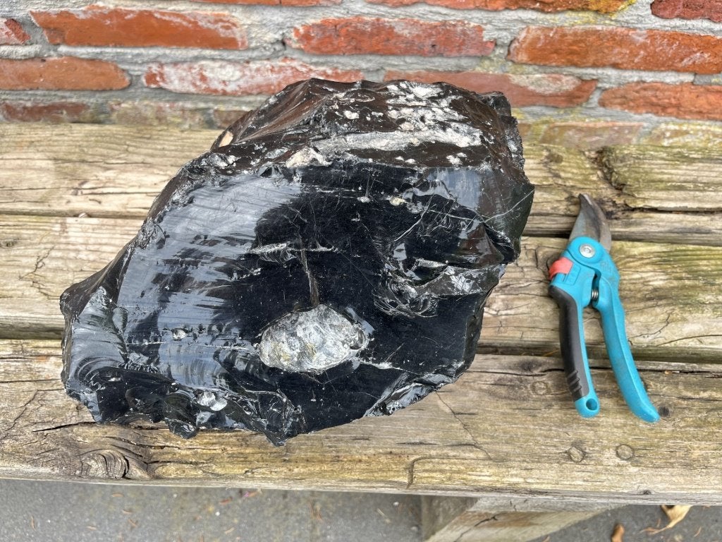 Groot stuk obsidiaan steen, Ophalen of Verzenden, Overige typen