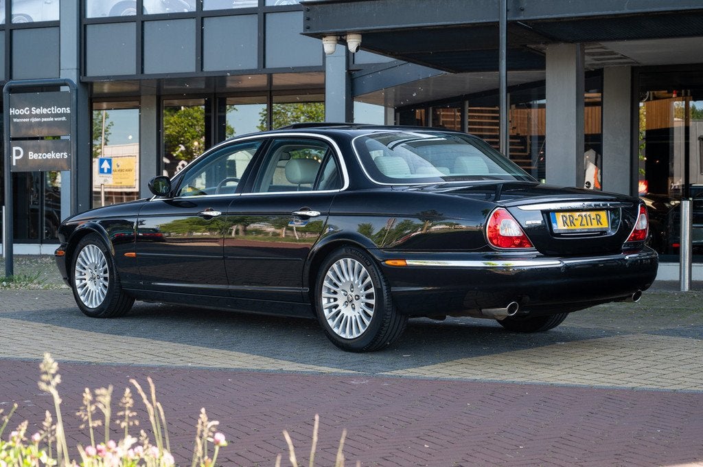 Jaguar XJ 4.2 V8 (bj 2004, automaat), Auto's, Jaguar, Gebruikt, Overige kleuren, 4196 cc, Euro 3