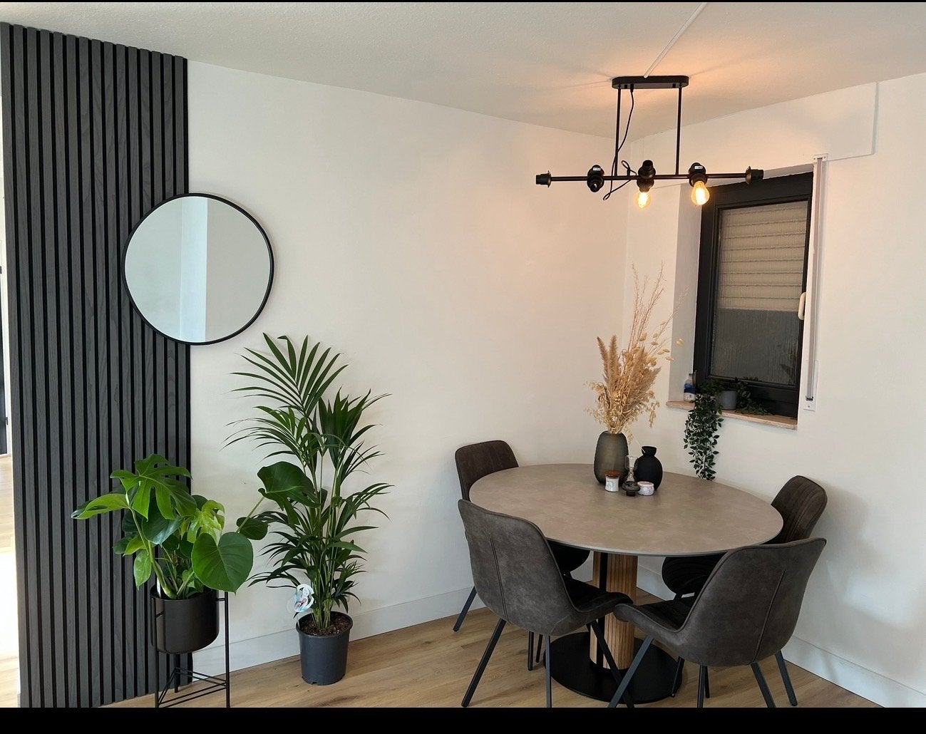 Bree's New World Steely ronde eettafel grijs, 130cm, Ophalen, 100 tot 150 cm, Rond, Zo goed als nieuw