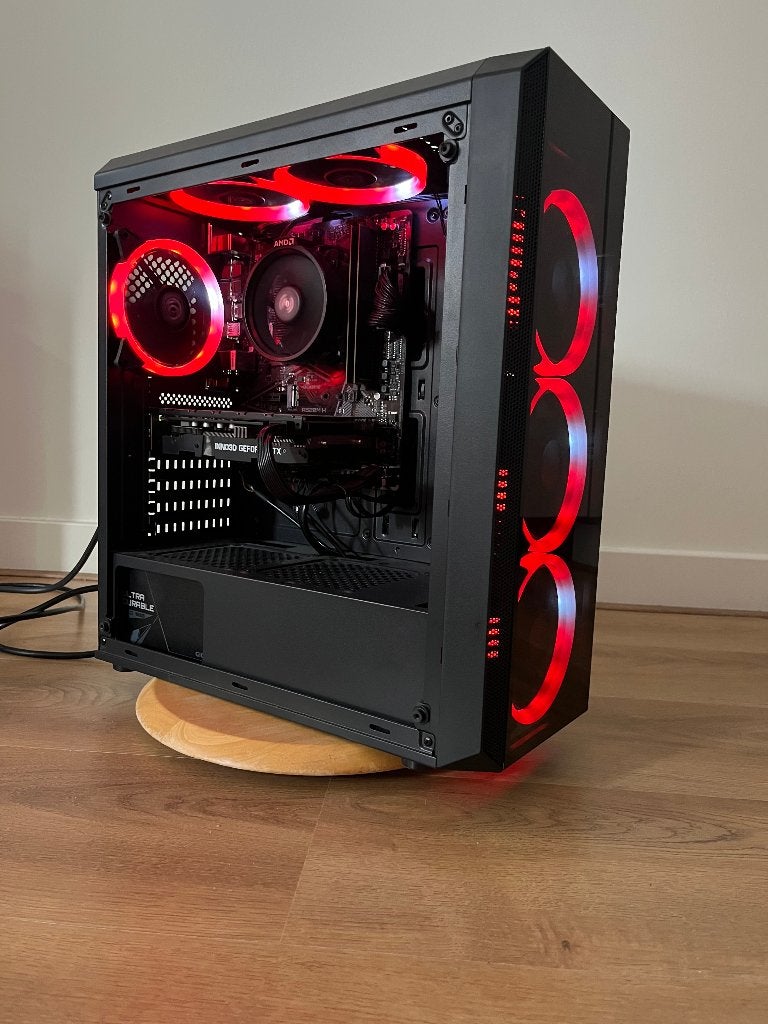 Garantie! ~ Game pc Ryzen 5, RTX 2060, 16GB RAM, SSD & HDD, Computers en Software, Desktop Pc's, Zelf gebouwde pc, Virtual Reality