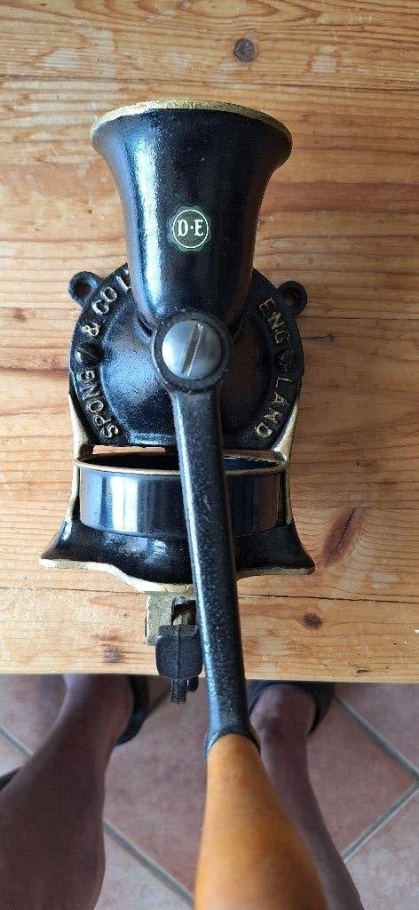 Koffiemolen, Antiek en Kunst, Antiek | Keukenbenodigdheden, Ophalen of Verzenden