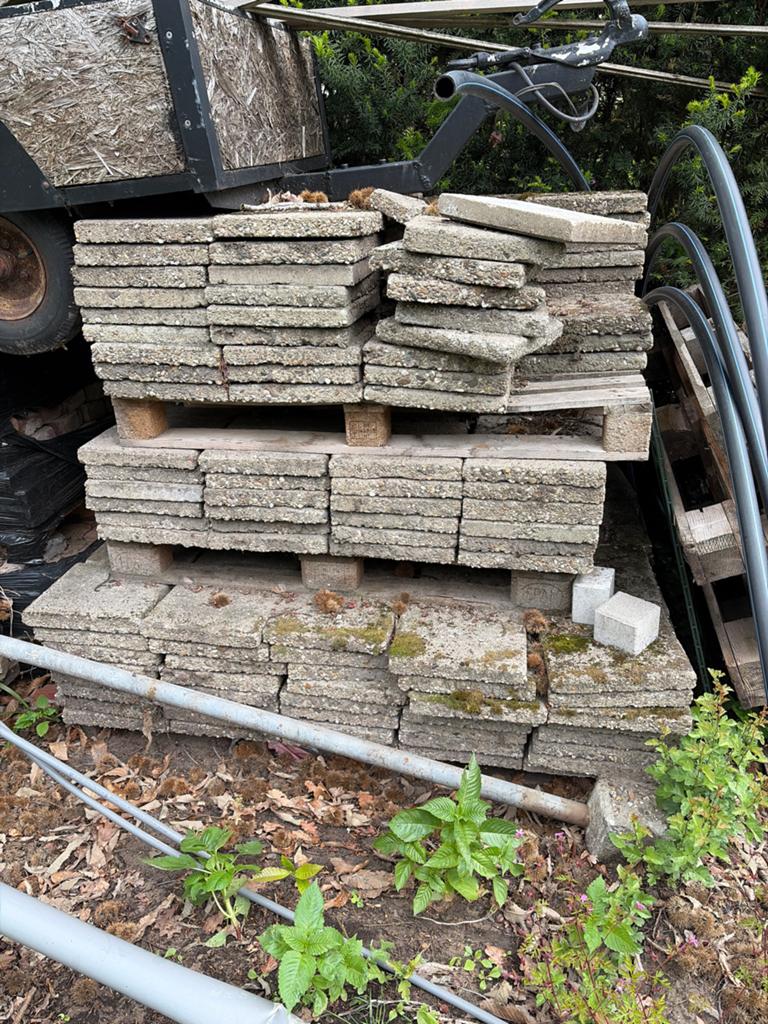 Gebruikte grindtegels voor terras of pad, Tuin en Terras, Ophalen, Gebruikt, 10 m² of meer, Beton