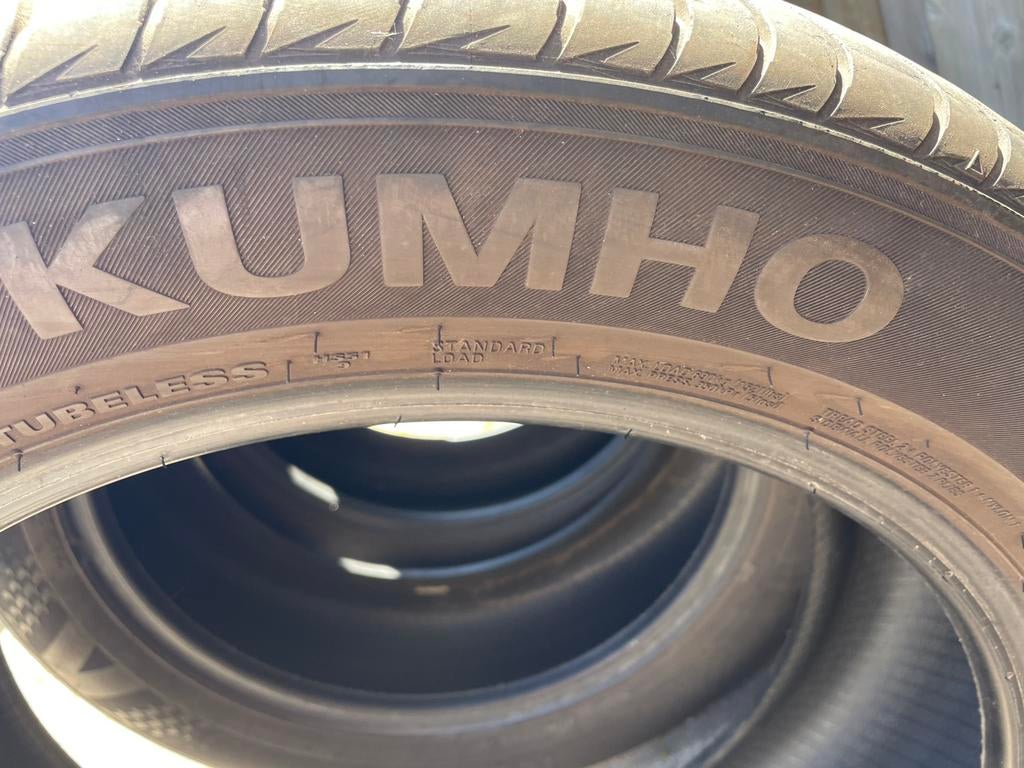 Kumho ecsta 215/55/18, Ophalen, Zo goed als nieuw