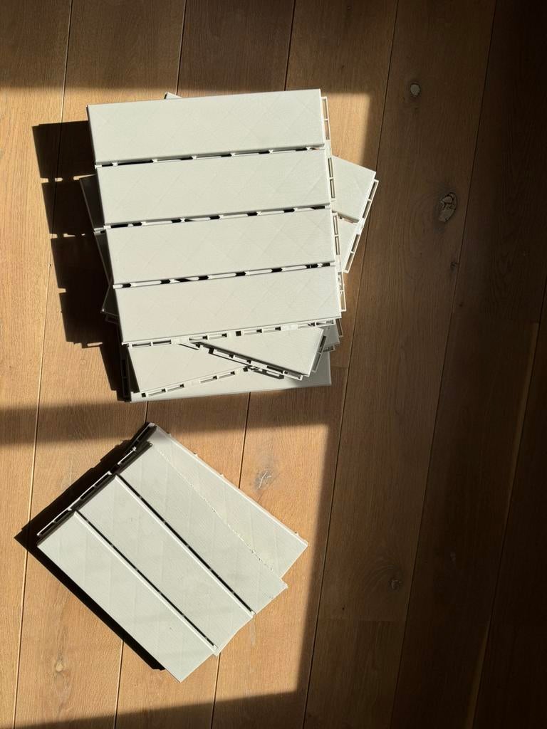 Ikea runnen tegels grijs/beige, Tuin en Terras, Ophalen, Zo goed als nieuw, Hout