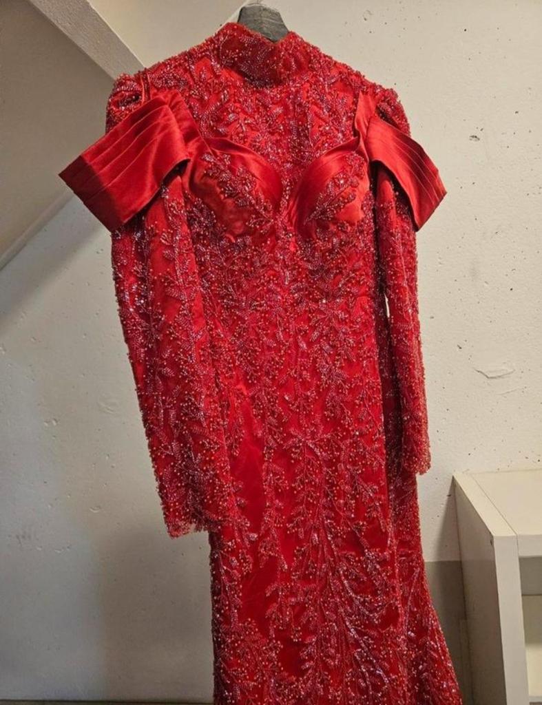 Prachtige rode henna jurk, Kleding | Dames, Jurken, Maat 38/40 (M), Ophalen of Verzenden, Onbekend, Zo goed als nieuw