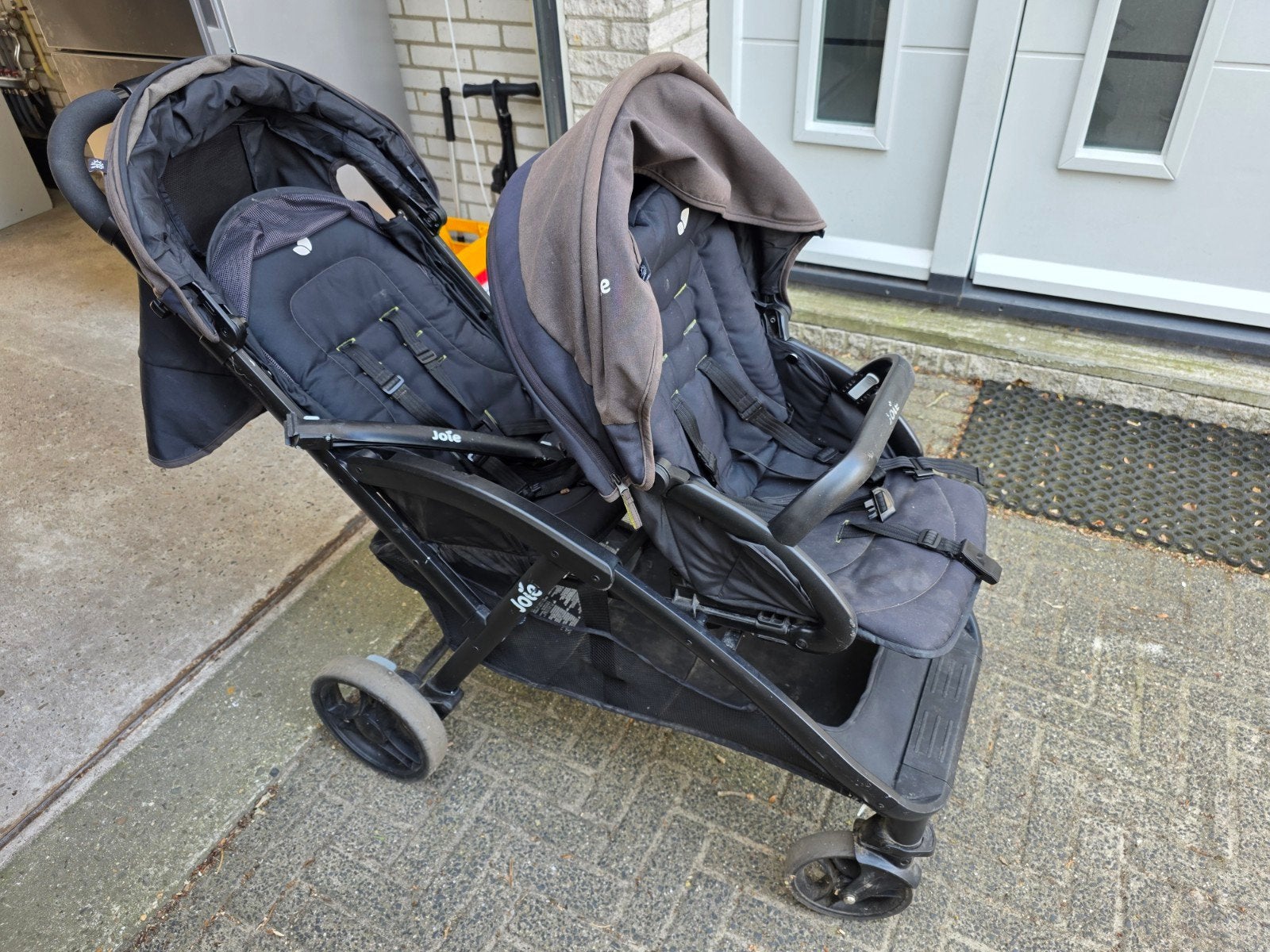 Joie Duowagen - Ideaal voor twee kinderen, Kinderen en Baby's, Kinderwagens en Combinaties, Gebruikt, Duowagen, Ophalen, Kinderwagen