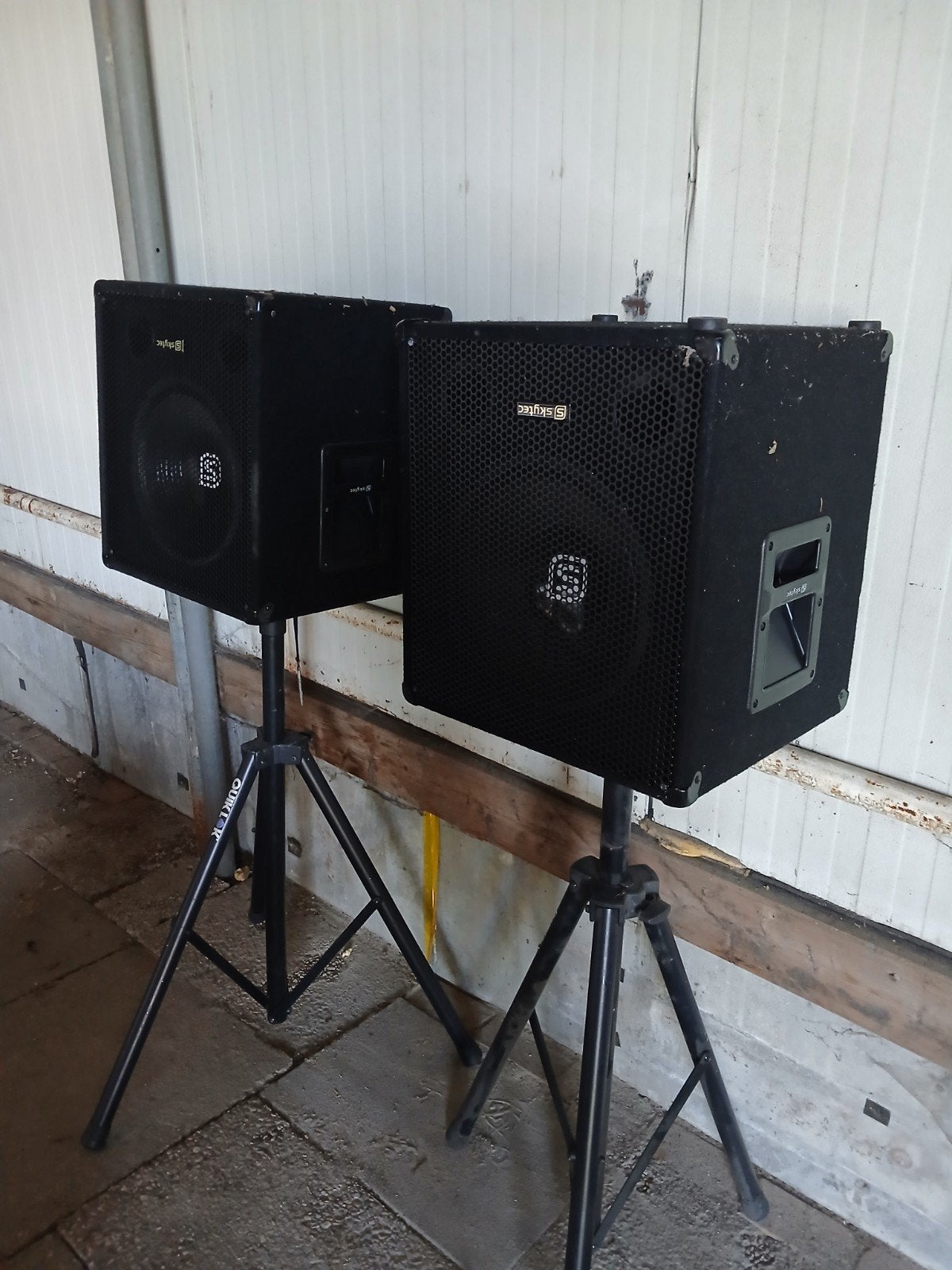 Skytec Party Speakerset met statieven, Gebruikt, Inclusief standaarden, Party speaker, Ophalen