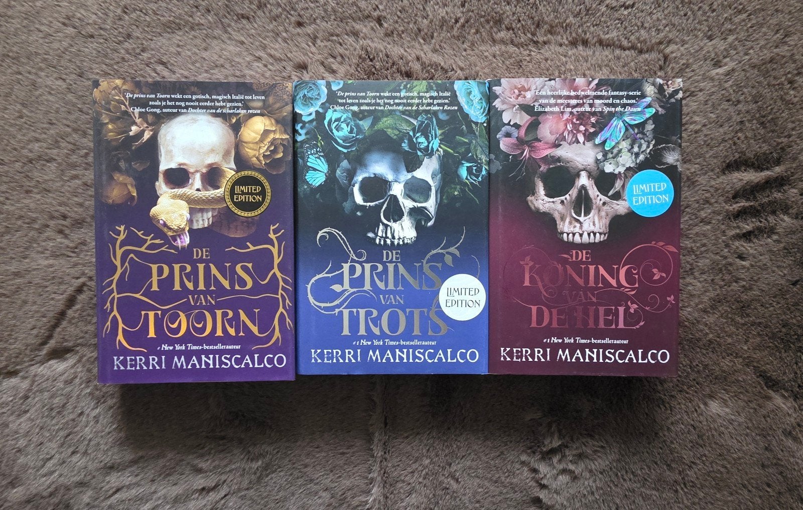 Kerri Maniscalco - Kingdom of the Wicked serie LE, Ophalen of Verzenden, Zo goed als nieuw