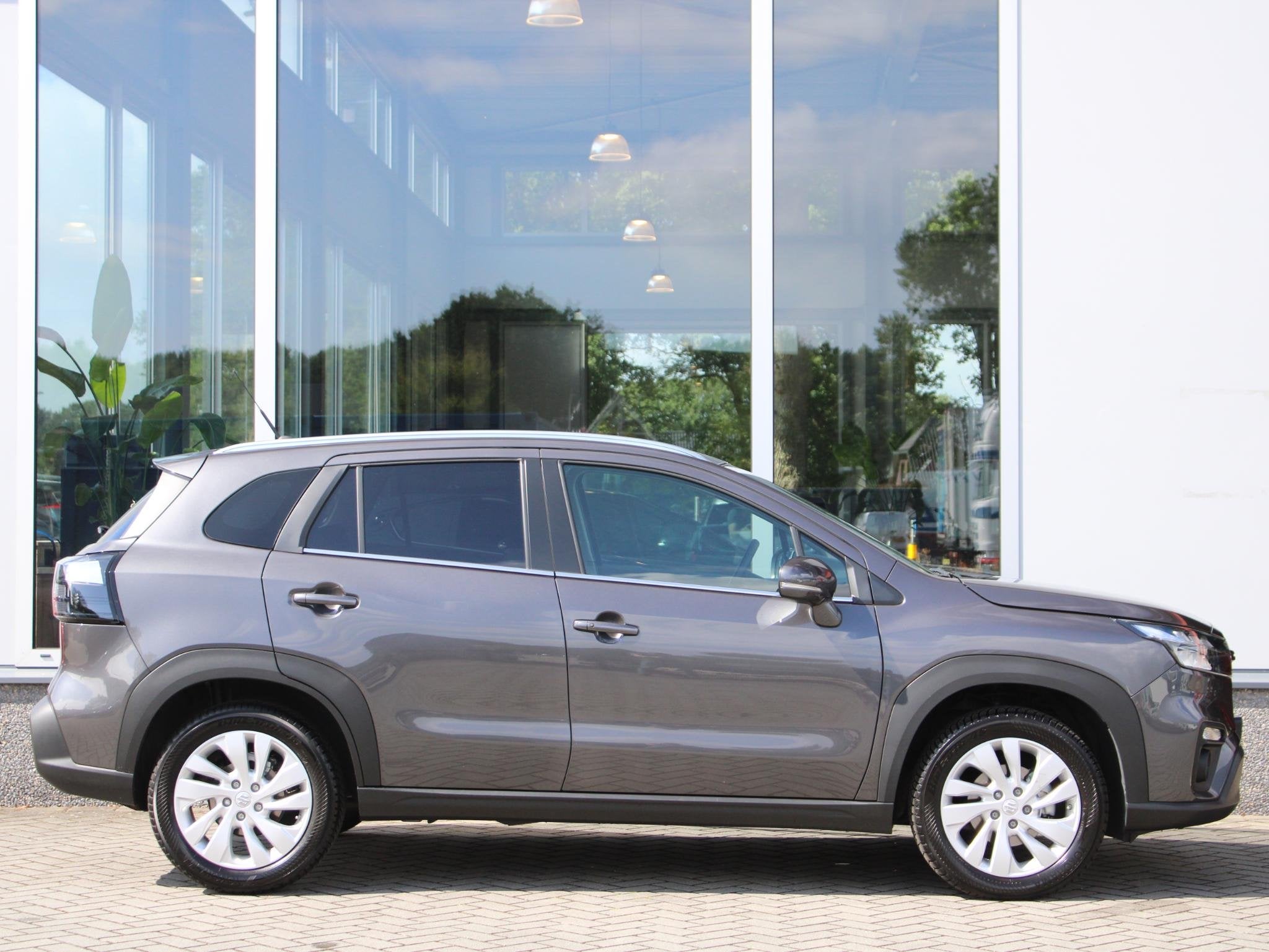 Suzuki S-Cross 1.4 Boosterjet Select Hybrid Allseason banden, Auto's, 12 maanden, Stof, Gebruikt, 4 cilinders