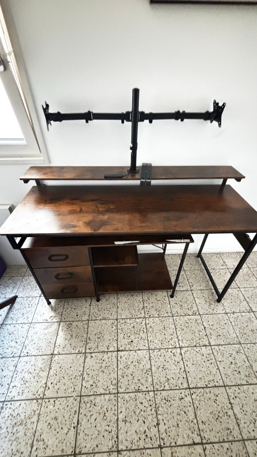 Computerbureau met lades en monitorsteun, Bruin, Ophalen of Verzenden, Zo goed als nieuw, Industrieel
