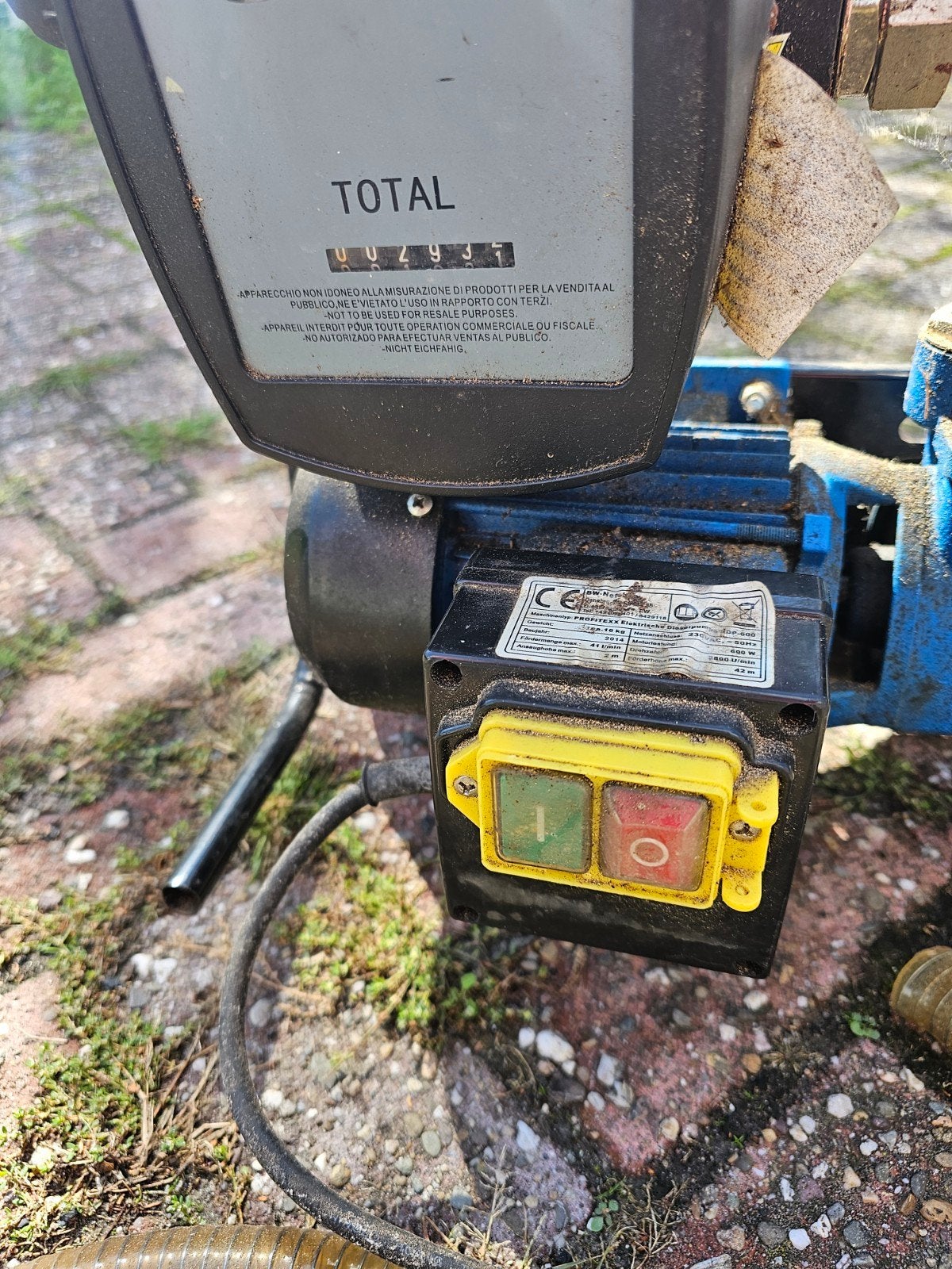 2 x dieselpompen, Ophalen