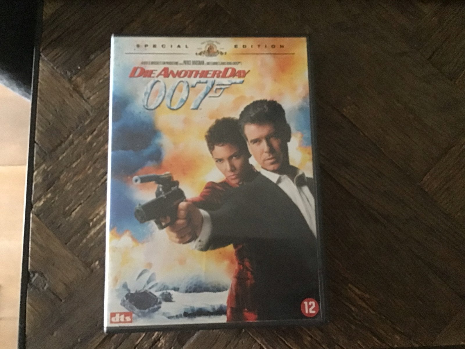 James Bond 007: Die Another Day - Special Edition DVD, Nederlands, Actie, Ophalen of Verzenden, Vanaf 12 jaar