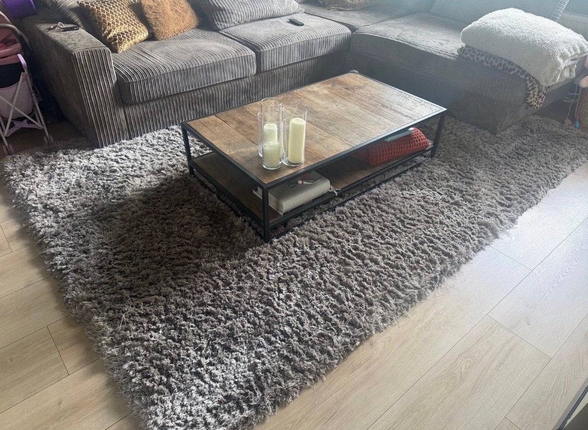 Whoon vloerkleed, zacht en comfortabel, Huis en Inrichting, Stoffering | Tapijten en Kleden, Ophalen, Gebruikt, 150 tot 200 cm