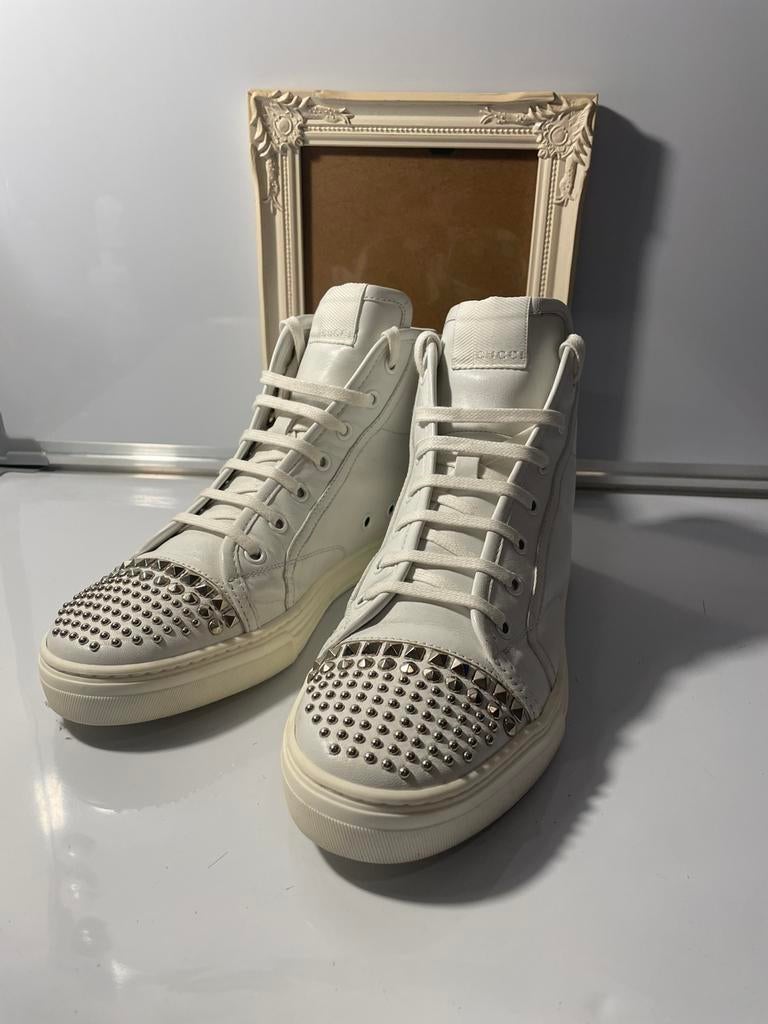 Gucci White Leather High Top Studded trainers New 37, Wit, Nieuw, Ophalen of Verzenden, Sneakers of Gympen