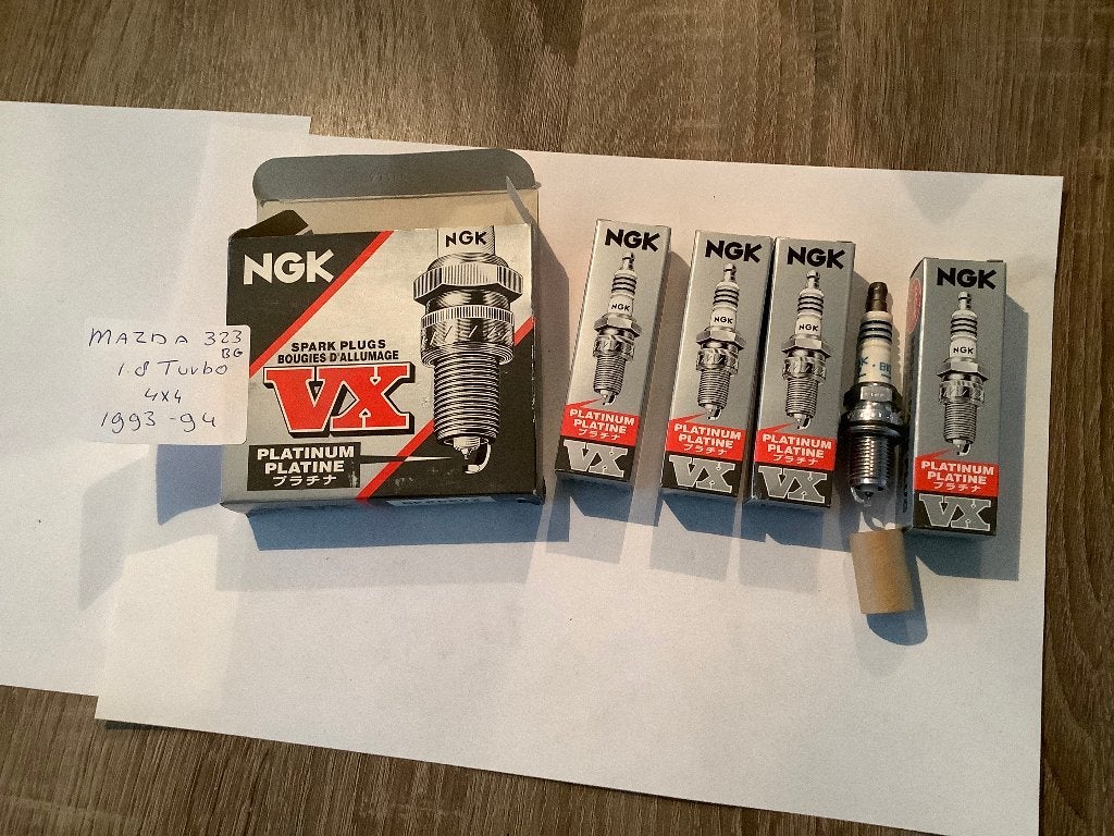 Nieuwe oldtimer auto onderdelen Mazda 323 BG 1989/94, Ophalen of Verzenden, Nieuw