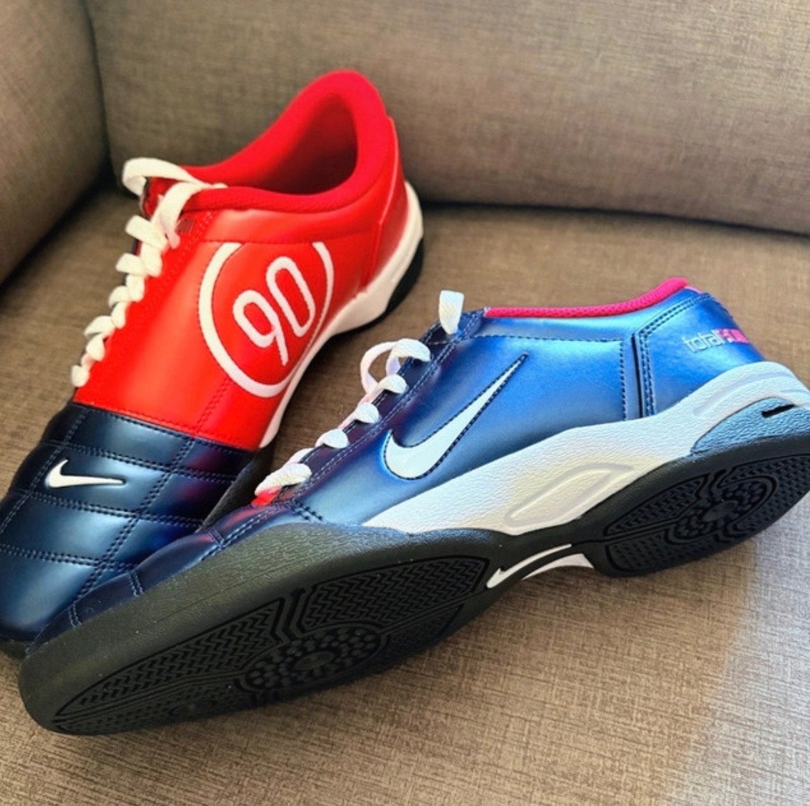 Nieuwe Nike (45)  Total 90 zaalvoetbalschoenen, Sport en Fitness, Ophalen of Verzenden, Nieuw, Schoenen