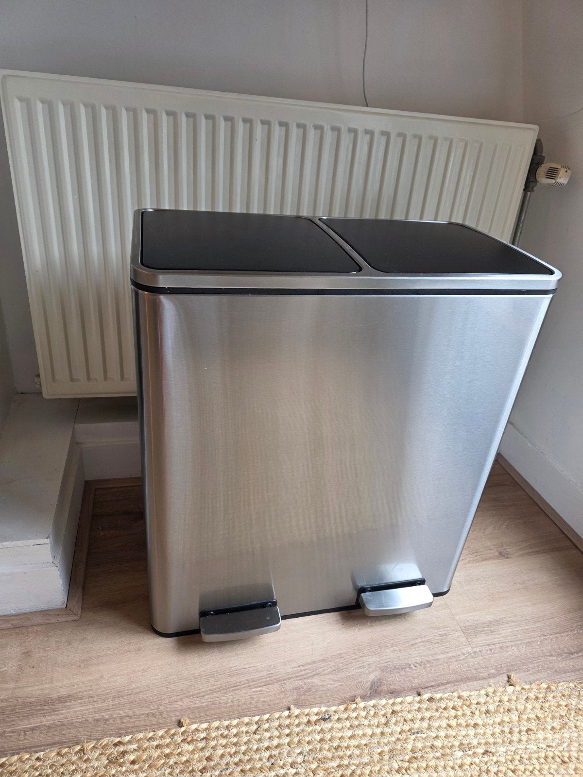Prullenbak met twee vakken en pedaal, Ophalen, 50 – 75, Met pedaal, 40 liter of meer