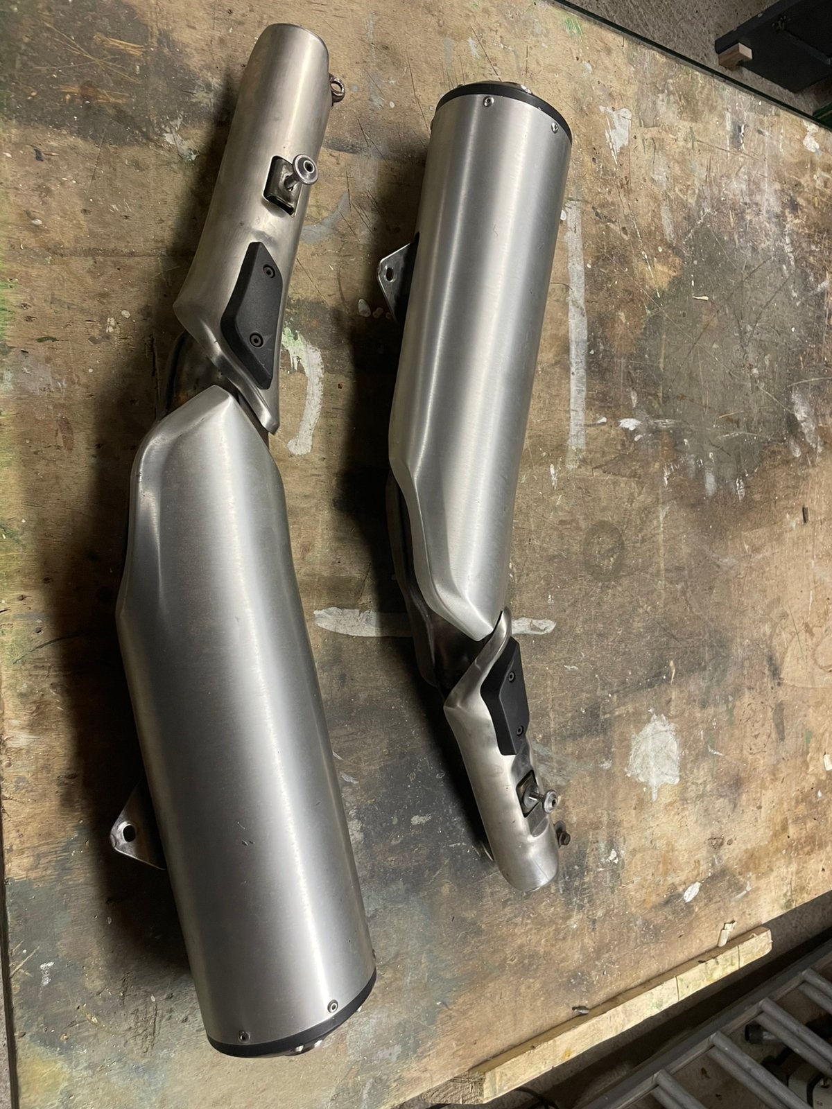 Originele uitlaten suzuki DL1000 V-strom, Ophalen
