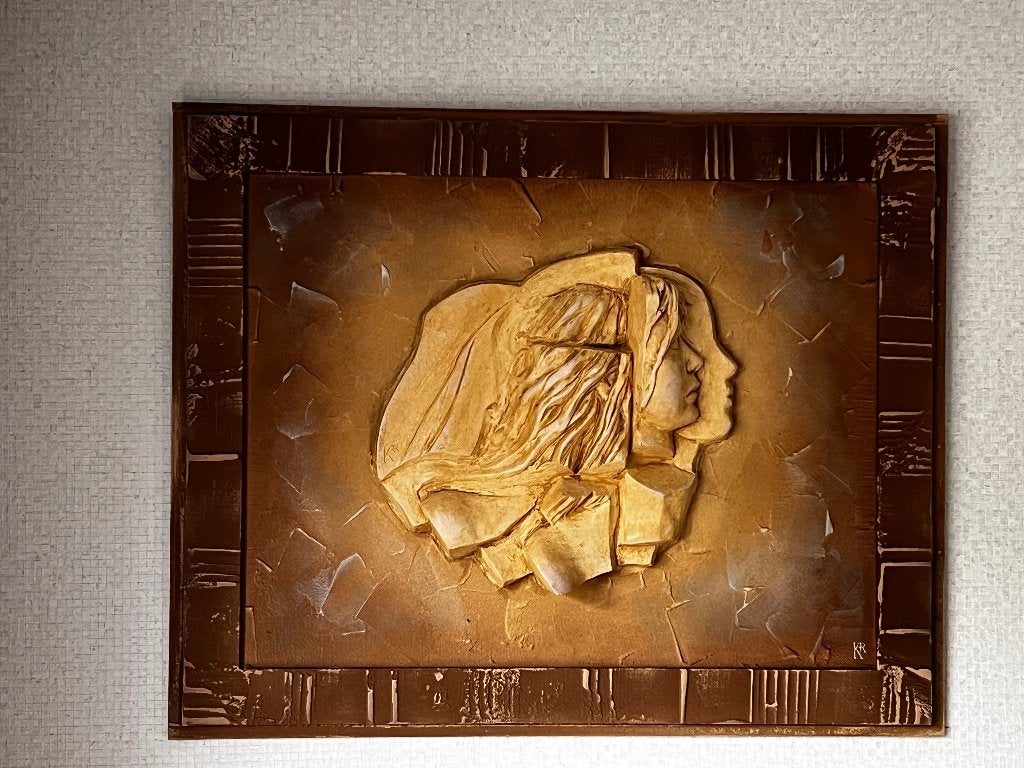 2 Gezichten in 3 D, Ophalen
