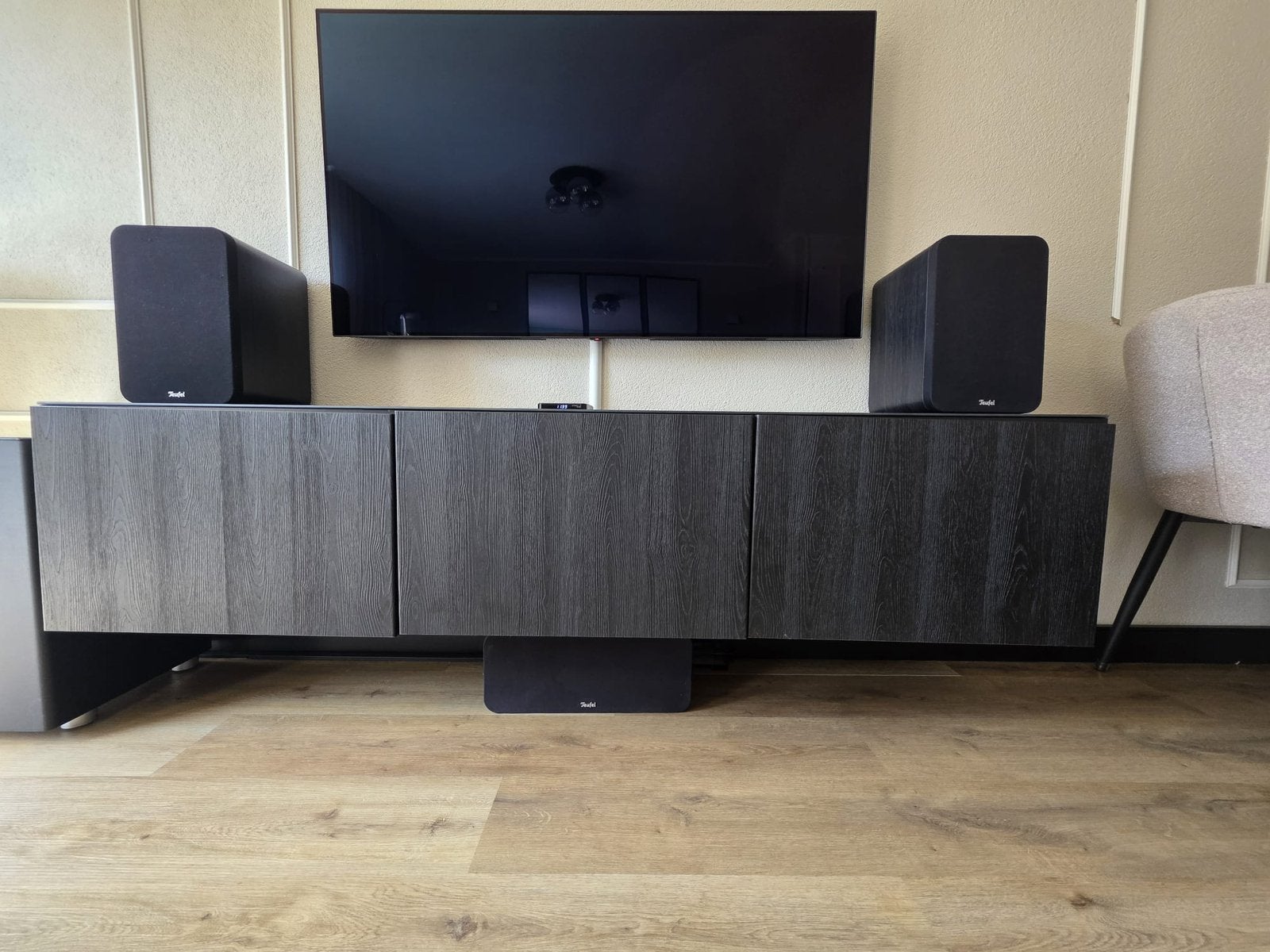 Ikea besta tv meubel, Ophalen, 150 tot 200 cm, Zo goed als nieuw, Minder dan 100 cm