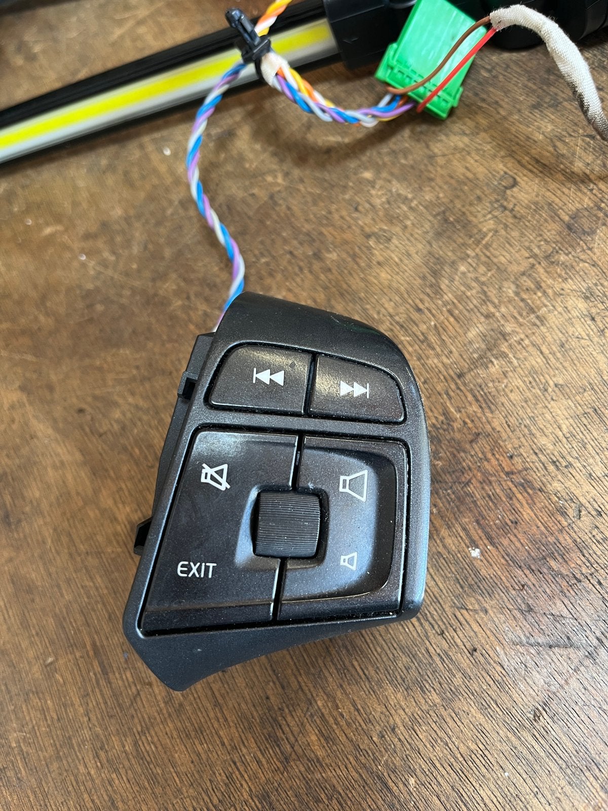 Stuurwielschakelaar radio bediening Volvo 31318644, Auto-onderdelen, Dashboard en Schakelaars, Ophalen, Nieuw, Volvo
