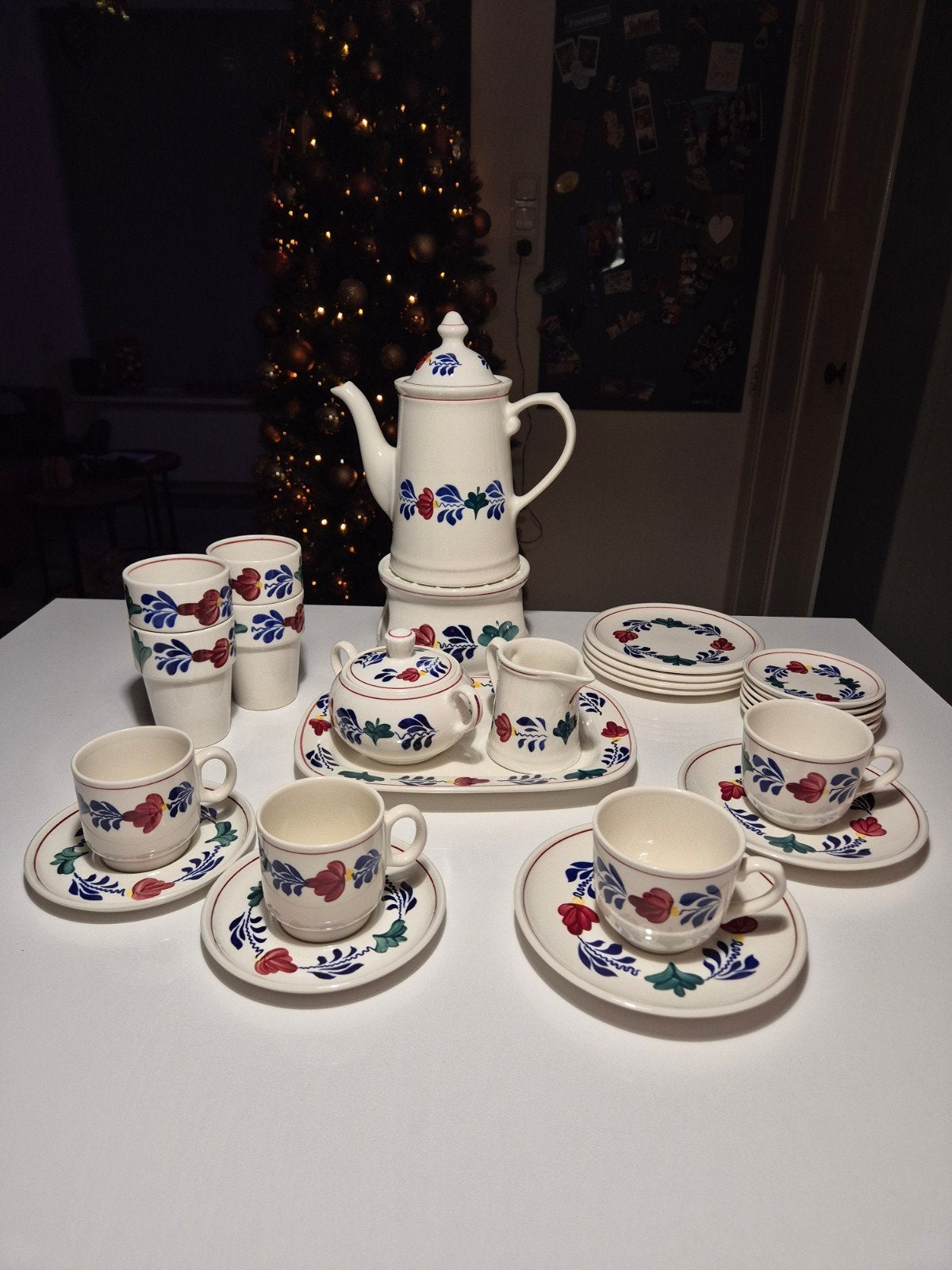 Boeren bond thee servies, Ophalen