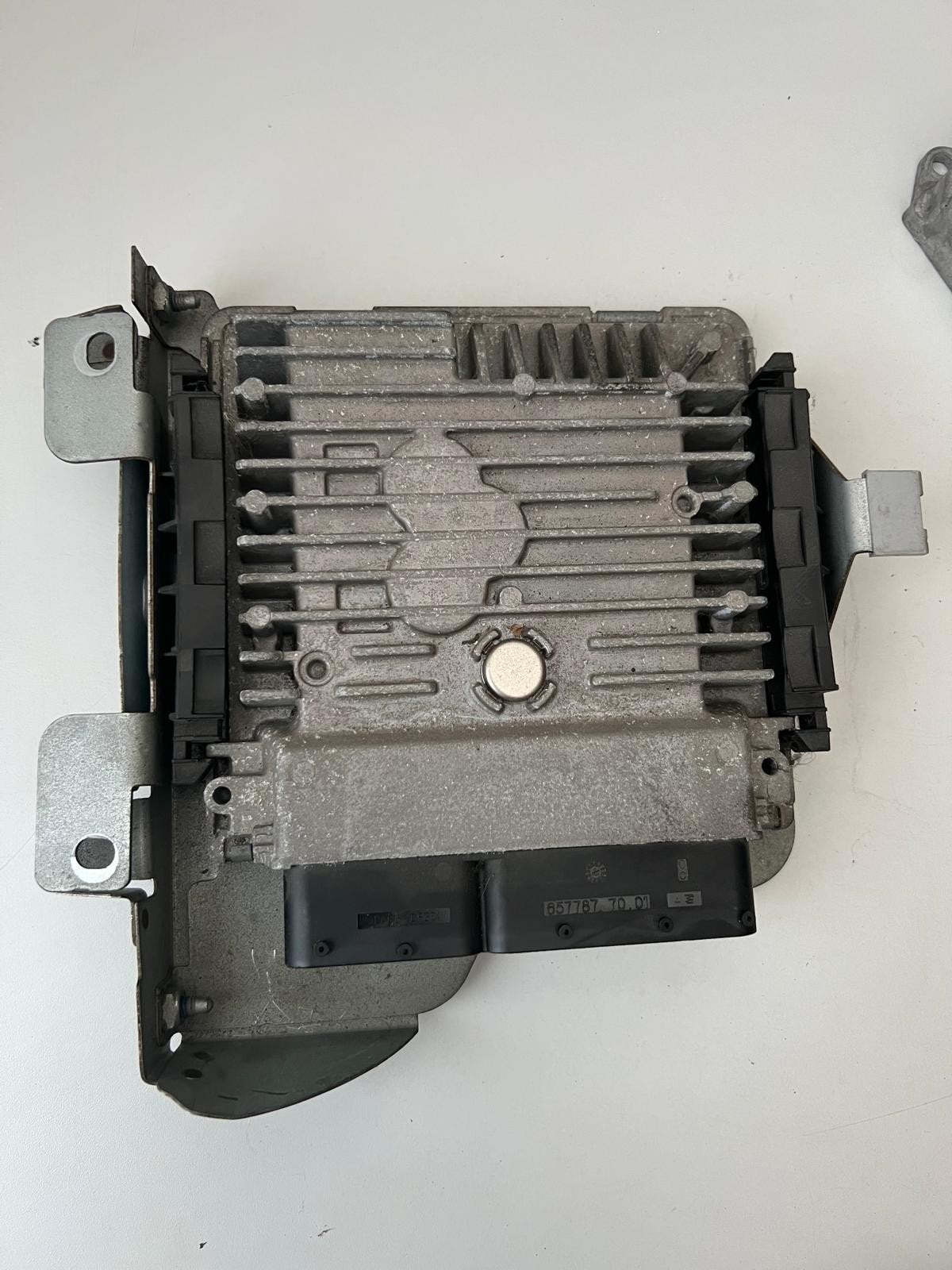 Motorcomputer (ECU) VW 03L907425C, Ophalen of Verzenden, Gebruikt, Volkswagen