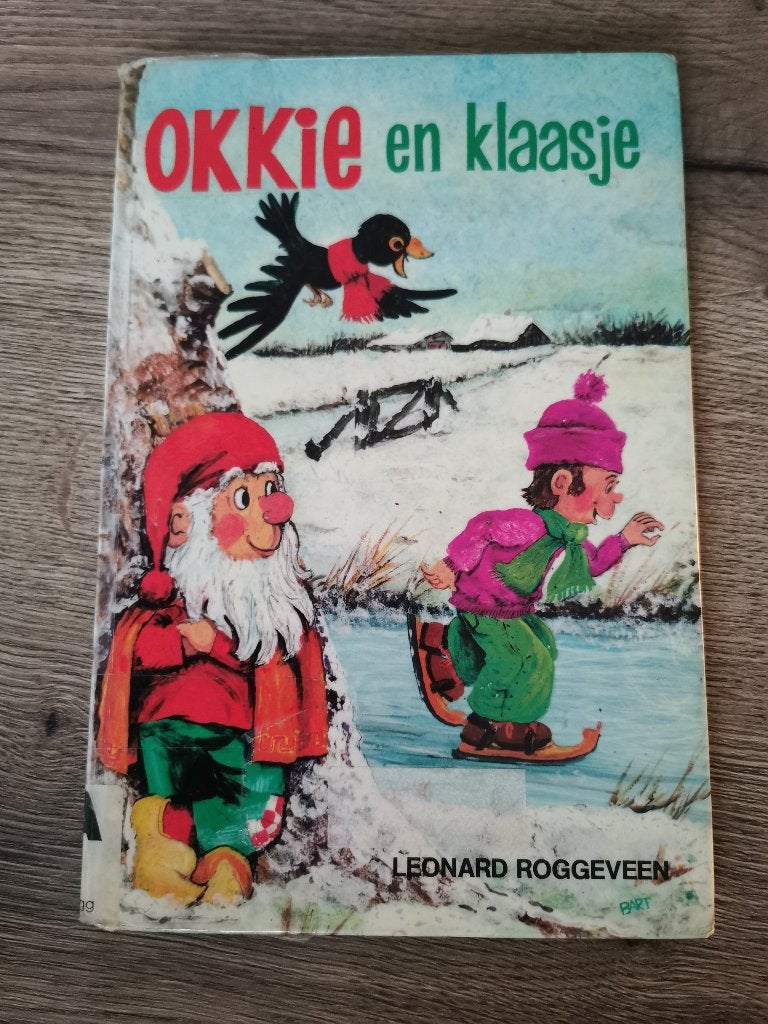581 ..Okkie en Klaasje - Leonard Roggeveen, Boeken, Ophalen of Verzenden, Gelezen, Fictie algemeen