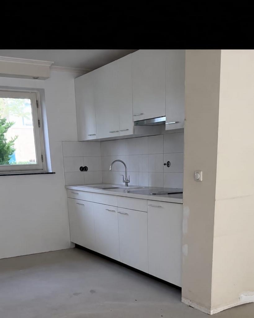 Bruynzeel keuken (2 jaar oud, ongebruikt) met ATAG apparatuu, Huis en Inrichting, Keuken | Complete keukens, Ophalen, Wit, Enkelwandige keuken