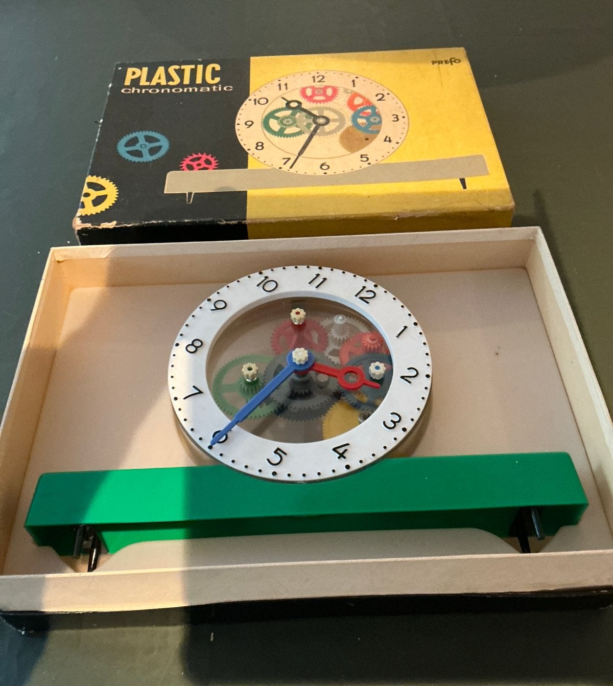 Vintage Plastic Chromatic Klok Educatief Speelgoed, Antiek en Kunst, Ophalen of Verzenden