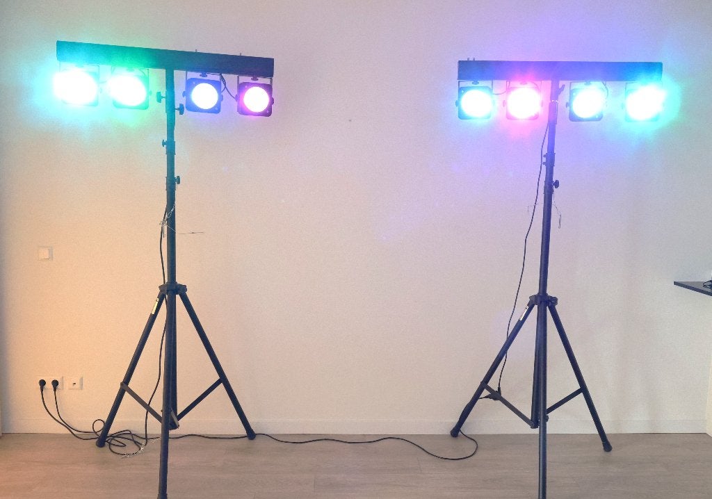 LICHTINSTALLATIE JB Systems COB-4BAR met statieven, 2 stuks, Ophalen, Zo goed als nieuw, Licht, Geluidgestuurd